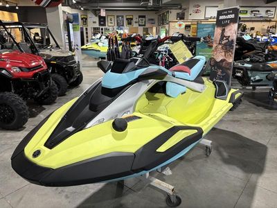 2025 Yamaha WaveRunners Jetblaster PRO 3-Up — rear three-quarter view