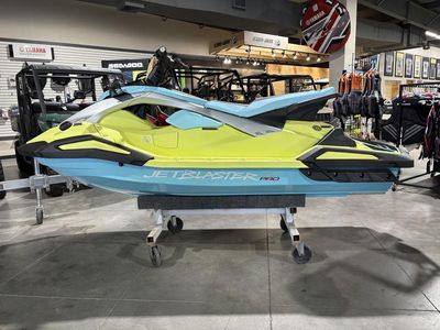 2025 Yamaha WaveRunners Jetblaster PRO 3-Up — photo 8 view