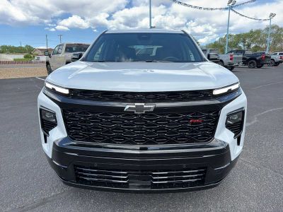 2026 Chevrolet Traverse — side profile view