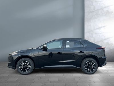2026 Toyota bZ - Photo 3
