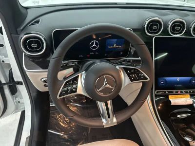 2026 Mercedes-Benz GLC — photo 42 view