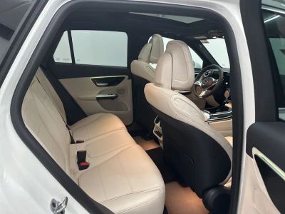 2026 Mercedes-Benz GLC — photo 23 view