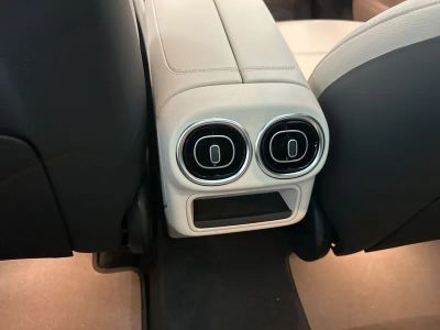 2026 Mercedes-Benz GLC — photo 21 view