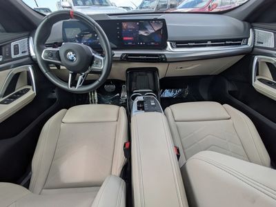 2025 BMW X1 - Photo 13