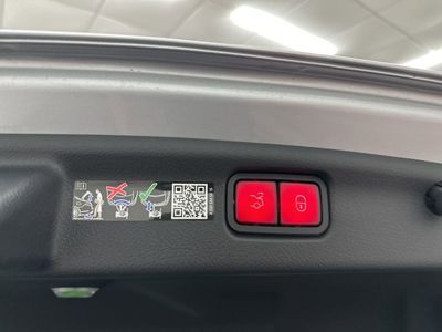 2026 Mercedes-Benz C-Class - Photo 57