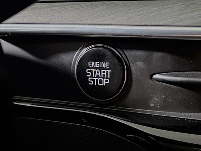 2025 Kia K5 - Photo 20