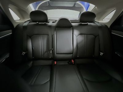 2025 Kia K5 - Photo 30