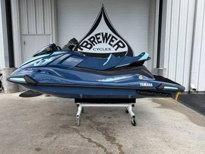 2026 Yamaha VX Cruiser® — front three-quarter view