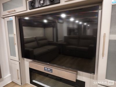 2026 Alliance RV Paradigm — photo 9 view