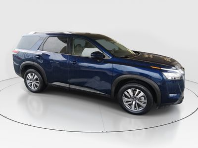 2025 Nissan Pathfinder — photo 8 view