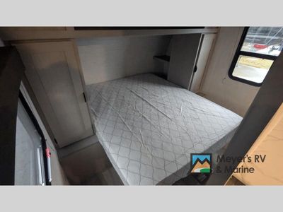 2025 Coachmen Clipper 6K Series — photo 12 view