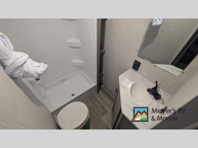 2025 Coachmen Clipper 6K Series — photo 10 view
