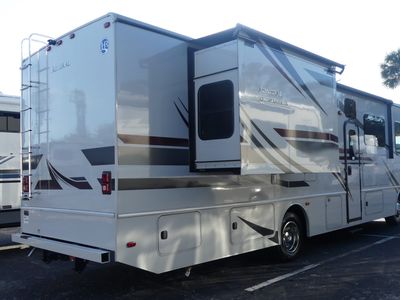 2024 Holiday Rambler Admiral - Photo 3