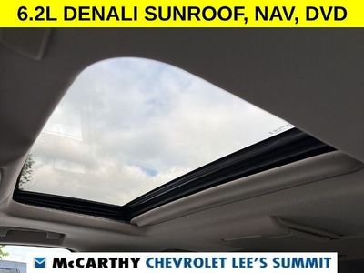2019 GMC Yukon — engine compartment view
