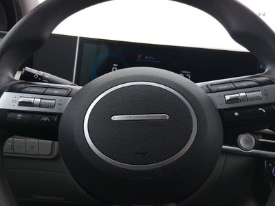 2025 Hyundai Tucson — photo 12 view