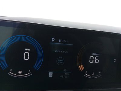 2025 Hyundai Tucson — photo 14 view