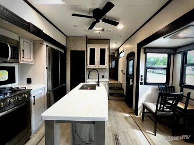 2023 K-Z Durango - Photo 6