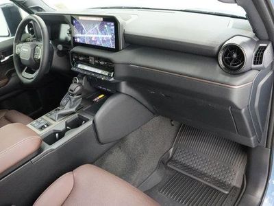 2026 Toyota Land Cruiser 4WD — photo 42 view