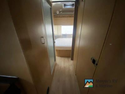 2016 Airstream Flying Cloud - Photo 17