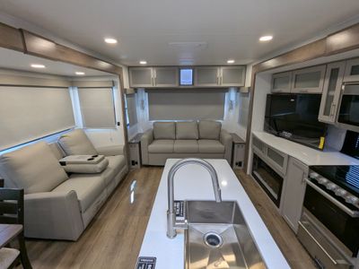 2025 Alliance RV Avenue - Photo 22