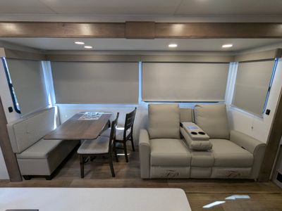 2025 Alliance RV Avenue - Photo 8