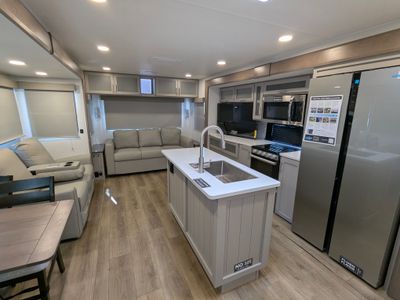 2025 Alliance RV Avenue - Photo 24