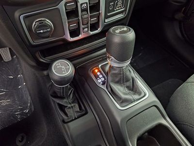 2026 Jeep Wrangler — photo 23 view
