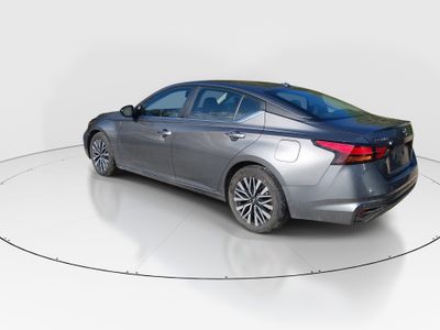 2024 Nissan Altima — detail view