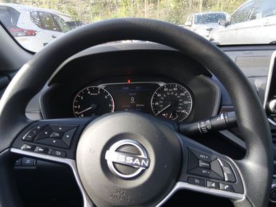 2024 Nissan Altima — photo 12 view