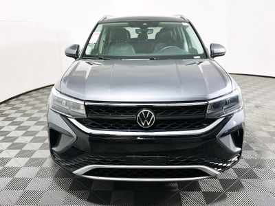 2022 Volkswagen Taos — photo 8 view