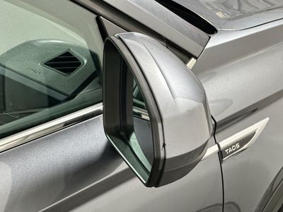 2022 Volkswagen Taos — photo 10 view