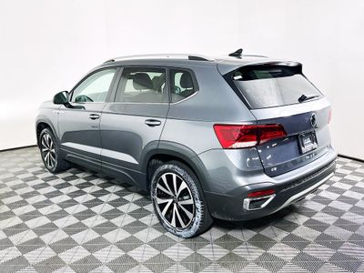 2022 Volkswagen Taos — detail view