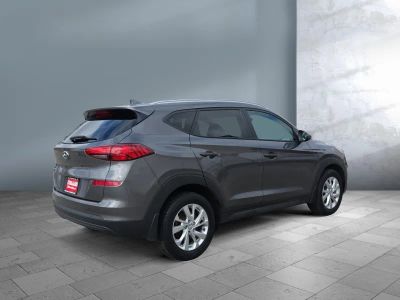 2020 Hyundai Tucson — engine compartment view
