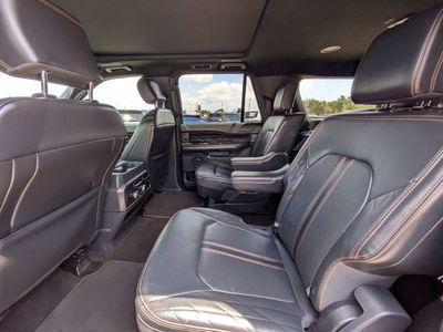 2023 Ford Expedition Max — photo 13 view