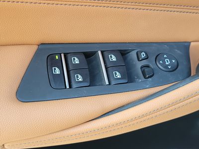 2023 BMW 5 Series - Photo 18