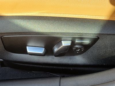 2023 BMW 5 Series - Photo 23