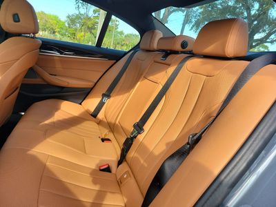 2023 BMW 5 Series - Photo 10