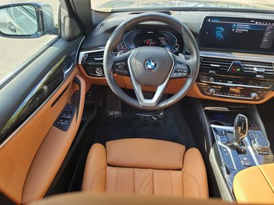 2023 BMW 5 Series - Photo 15