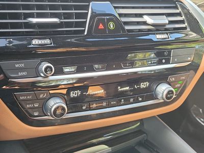 2023 BMW 5 Series - Photo 31