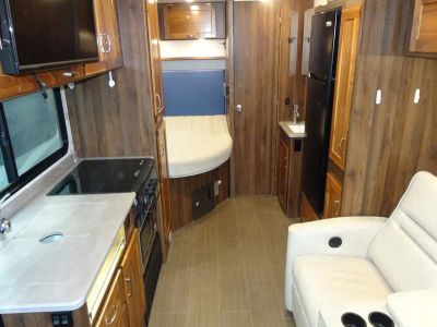 2020 Winnebago VITA - Photo 5