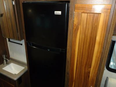 2020 Winnebago VITA - Photo 8