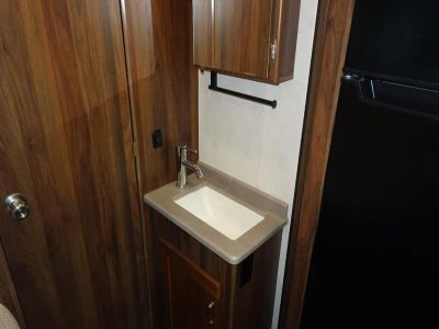 2020 Winnebago VITA - Photo 15