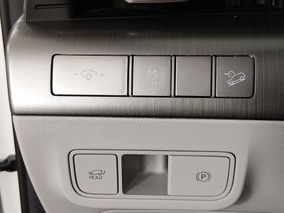 2024 Hyundai Kona — photo 13 view