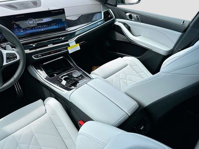 2026 BMW X5 — photo 18 view