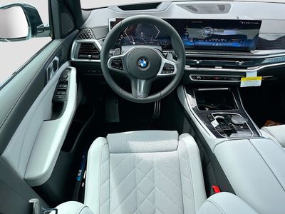 2026 BMW X5 — photo 17 view