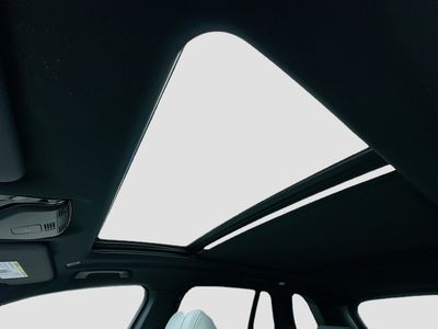 2026 BMW X5 — photo 16 view