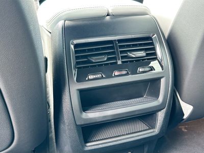 2026 BMW X5 — photo 20 view