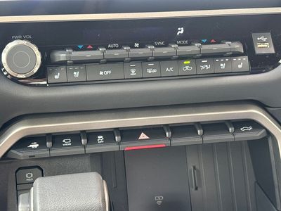 2026 Toyota Tundra — photo 11 view