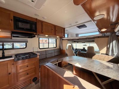 2019 Coachmen RV Leprechaun - Photo 8