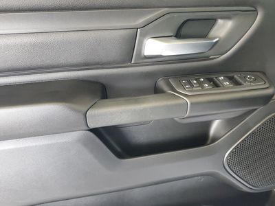 2026 Ram 1500 — photo 14 view